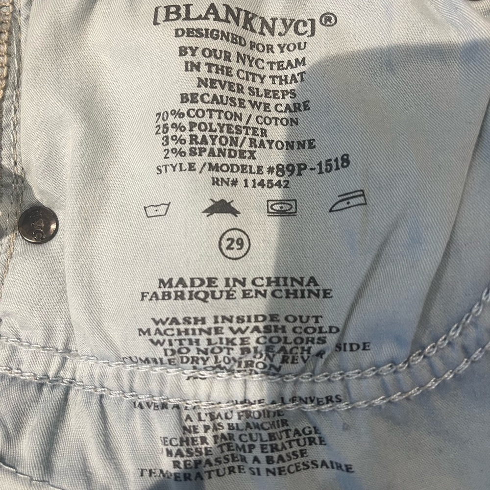 Women’s Blank NYC distressed mid rise skinny jeans - Picture 8 of 8